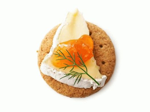 22. Biscuiți cu conserve de brânză și fructe de pădure