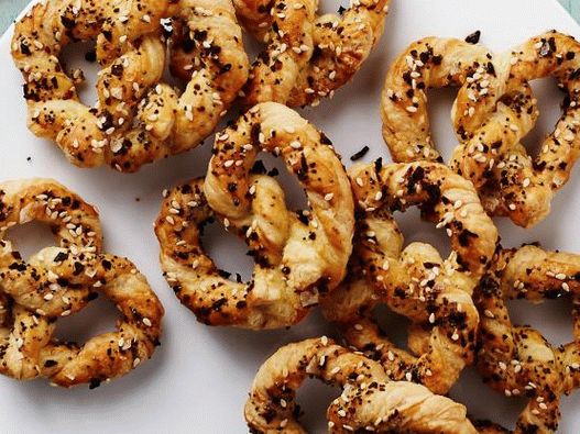 Covrigi de patiserie cu puf