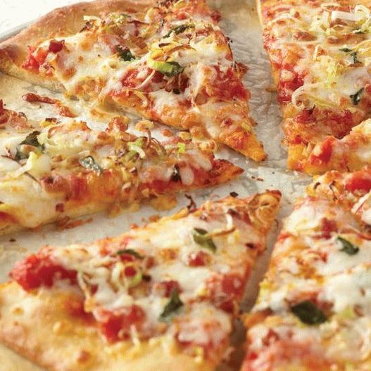 Pizza cu bacon (nr. 25)