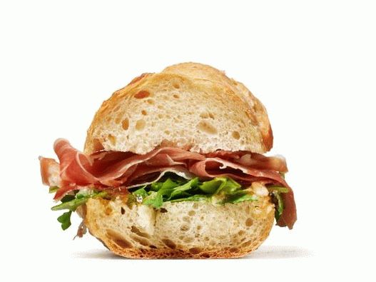 Sandwich cu prosciutto, unt și smochine (nr. 23)