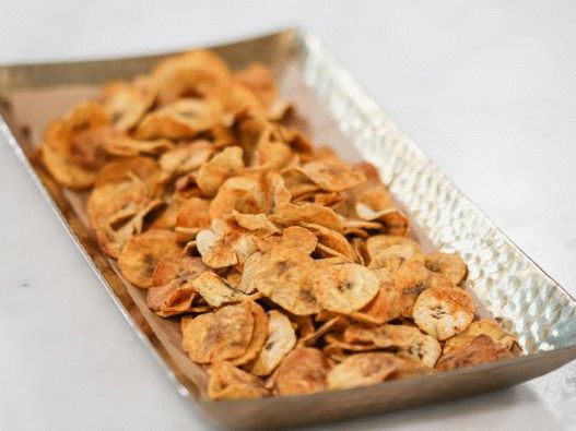 Foto cu Jerk Banana Chips in Cuptor
