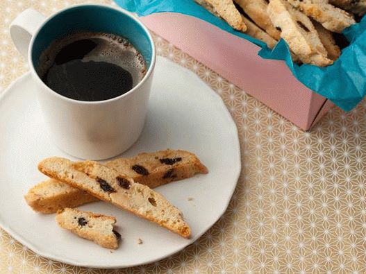 Foto de Biscotti cu migdale și cireșe uscate