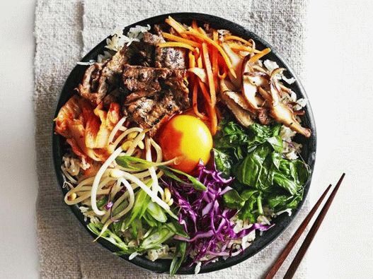 Bibimbap simplu în Seul