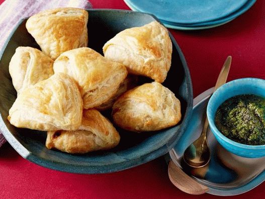 Samsa la cuptor cu menta Chutney