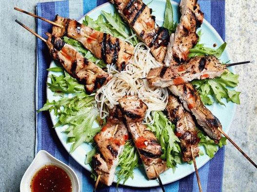 Yakitori de pui (pui Kebab)