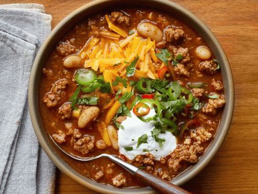 Fotografie de chili de curcan cu fasole albă