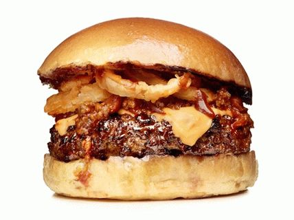 Cheeseburgers foto cu inele de chili și ceapă