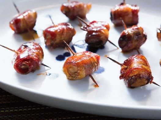 Rumaki marinat în sos teriyaki