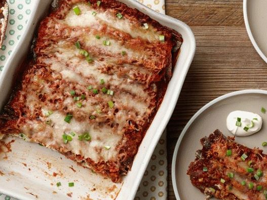 Foto cu Enchiladas umplute cu brânză de capră