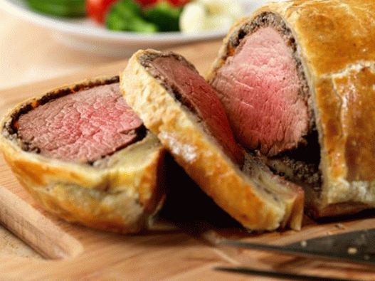 Foto din Beef Wellington cu pastă de stridii
