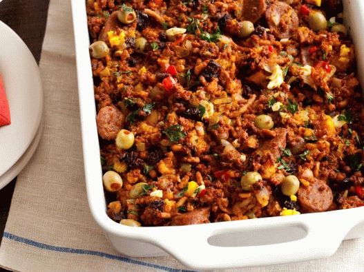 Caserola pentru pâine cu trei feluri de carne