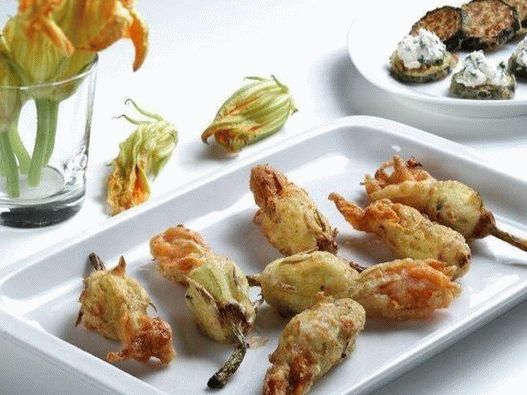 Foto Flori crocante de dovlecel umplute cu carne de porc și ricotta prăjită