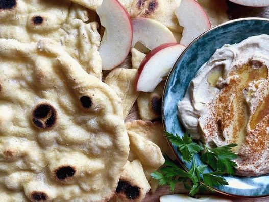 Fotografia lui Hummus cu ardei iute