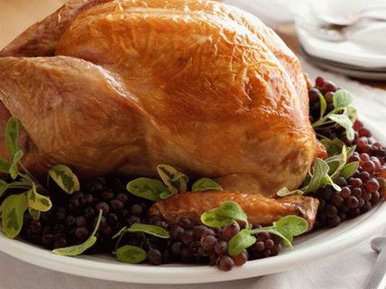 Foto Turcia, coaptă la cuptor, sărată în saramură de lămâie