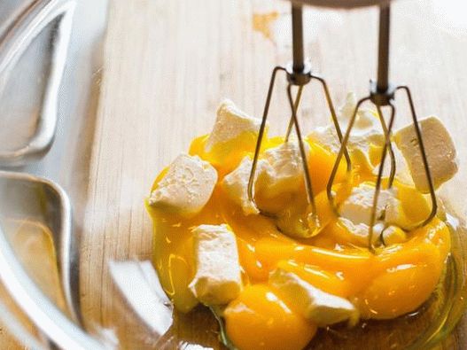 Adauga crema de branza