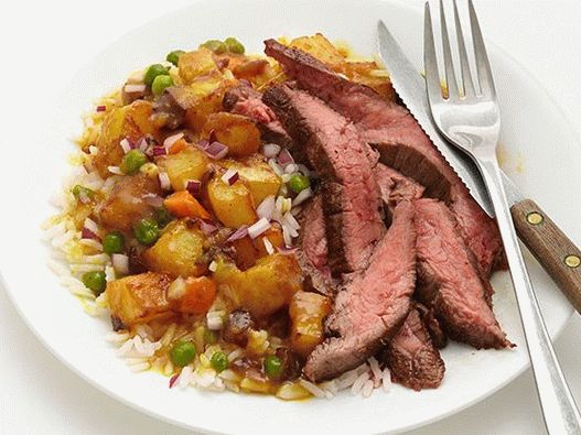Foto cu curry cu carne de vită japoneză