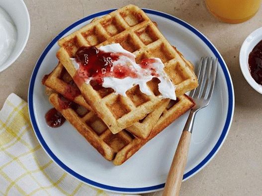 Fotografie de platou - Waffles integral de cereale
