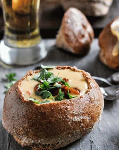 Foto Supa de ceapa clasica cu branza gruyere
