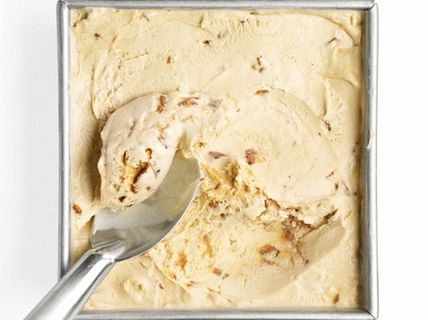 Foto cu înghețată de arțar cu slănină și grătar