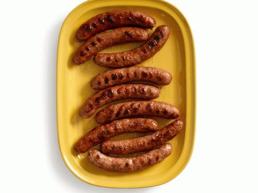 Foto cu cârnați pentru prăjit în bere