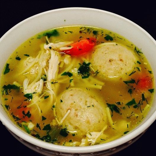 Foto Supa de pui cu legume și găluște