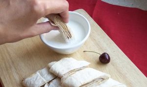  " ></li>
</ol>
<h5><span id="Cuvinte_cheie">Cuvinte cheie: </span></h5>
<ul>
<li>pâine pita </li>
<li>ficatul de pui </li>
<li>măruntaie </li>
</ul>
</p><script>
if (typeof jsInputerLaunch === 