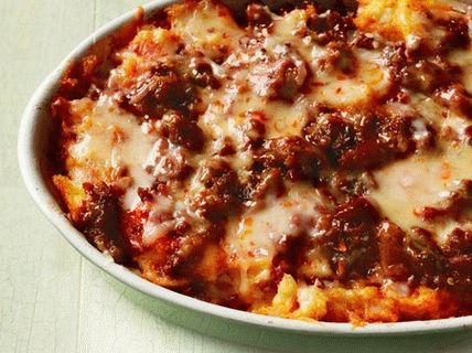 Foto cu Lasagna cu sos de polenta și chorizo