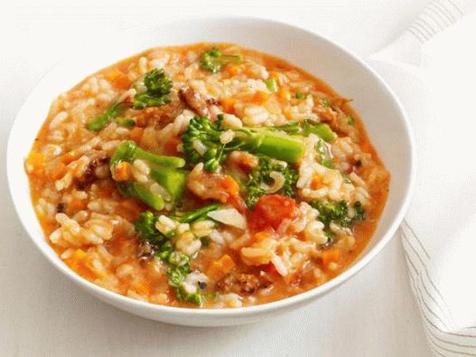Fotografia felului de mâncare - Risotto cu cârnați și broccoli italieni