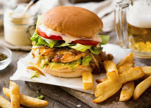 Hamburger cu pui