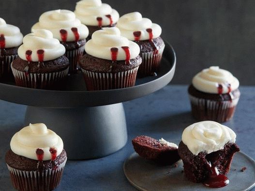Food Photography - Cupcakes Vampire