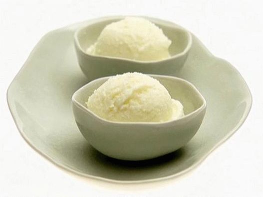 Fotografia farfuriei - granit de lămâie cu mascarpone