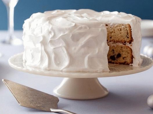 Fotografie alimentară - o simplă prăjitură de naștere cu înghețat de marshmallow