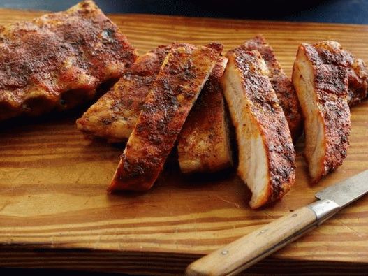 Coaste de porc într-un marinat de stil uscat