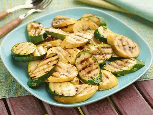 Zucchini marinat și dovlecel la grătar