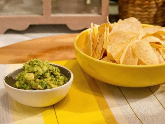 Fotografie de vase - sos simplu Guacamole