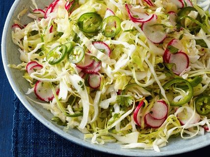 Foto Coleslaw mexican cu ridiche