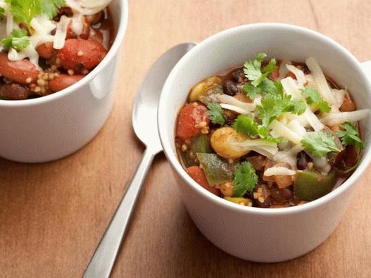 Bucate foto - Chili vegetarieni într-un aragaz lent