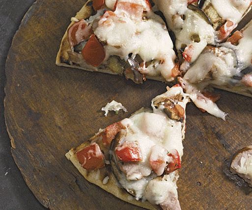 Photo Pizza cu vinete la gratar