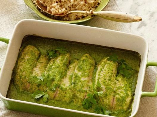 Tilapia cu sos de nucă de cocos și ierburi la cuptor