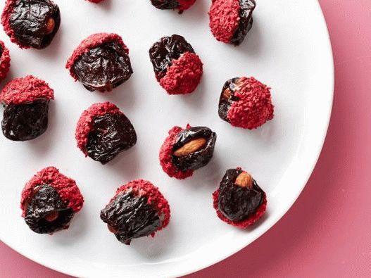 Foto Trufe utile cu prune