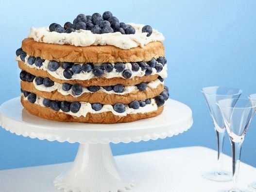 Foto din farfurie - tort italian cu cremă de nucă de cocos și afine
