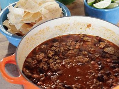 Foto Chili simplu de gust perfect