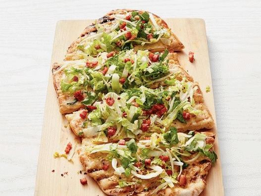 Foto cu mâncare - pizza de vară pe grătar