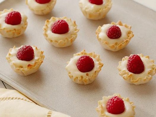 Desert cu pudră de vanilie cu conținut scăzut de carbohidrați