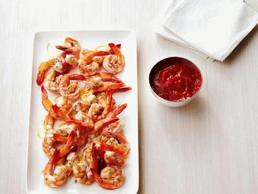 Creveți la cuptor cu sos