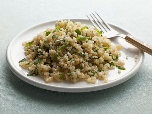 Quinoa cu ierburi