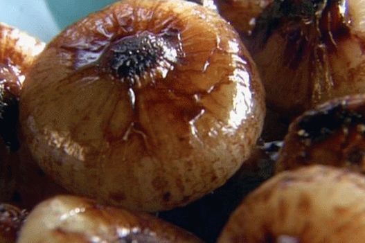 Ceapa Chipollini fiarta in vin rosu