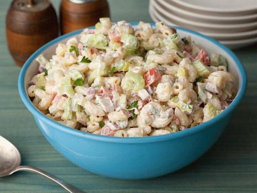 Salata de paste americane