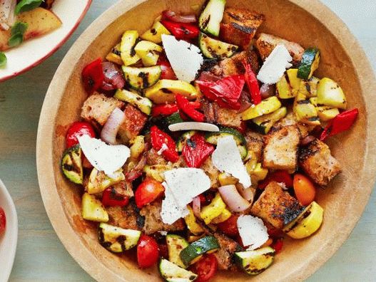 Foto Salzan Panzanella cu legume la grătar