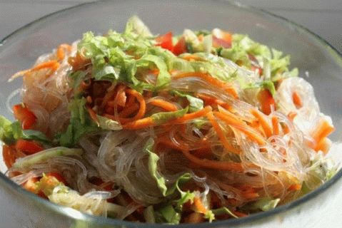 Salată cu ciupercă